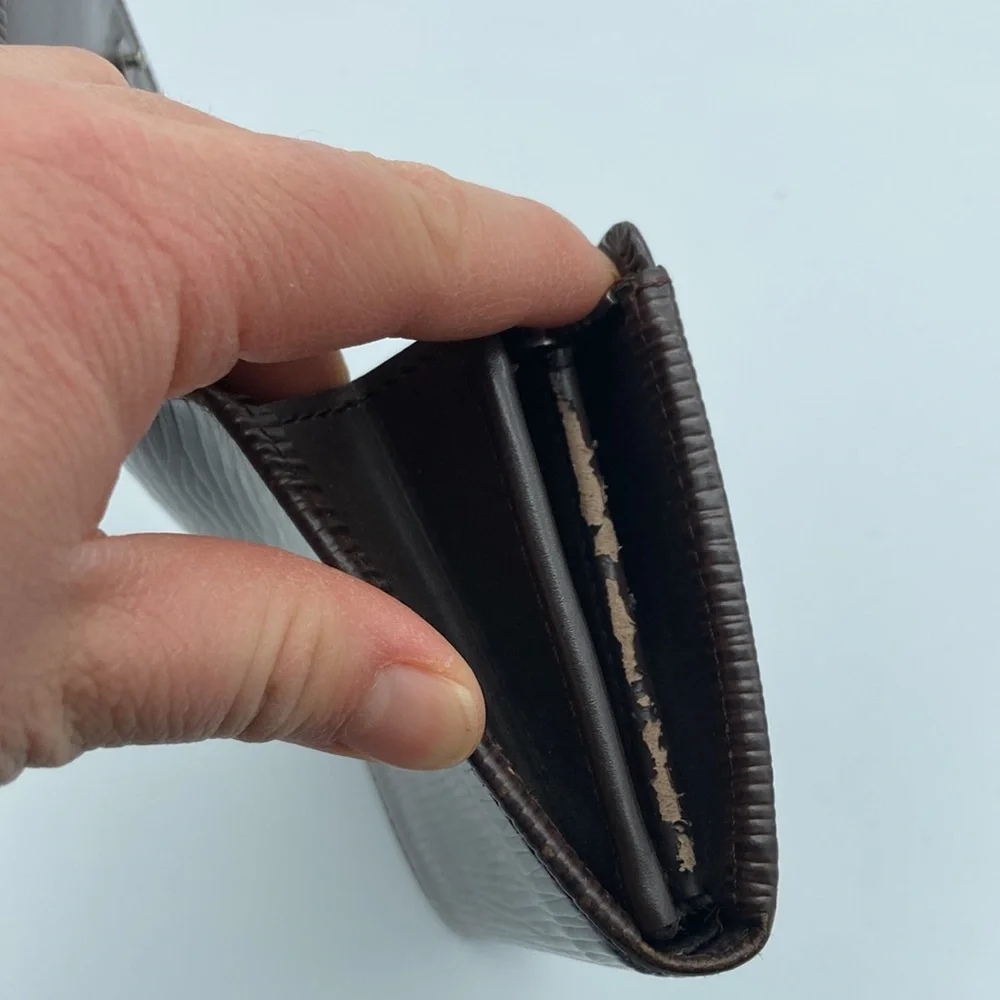 LOUIS VUITTON DARK BROWN EPI WALLET